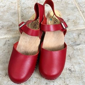 Lotta from Stockholm Red Highwood Clogs